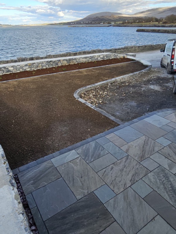 Coastal Patio & Planting